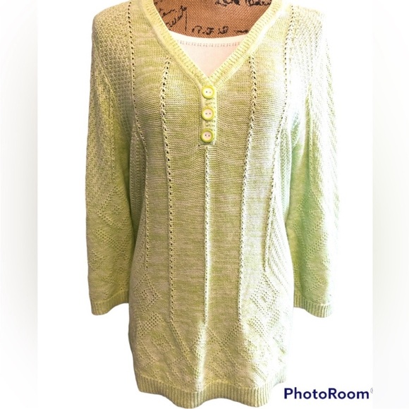 Christopher & Banks Sweater - Picture 2 of 10